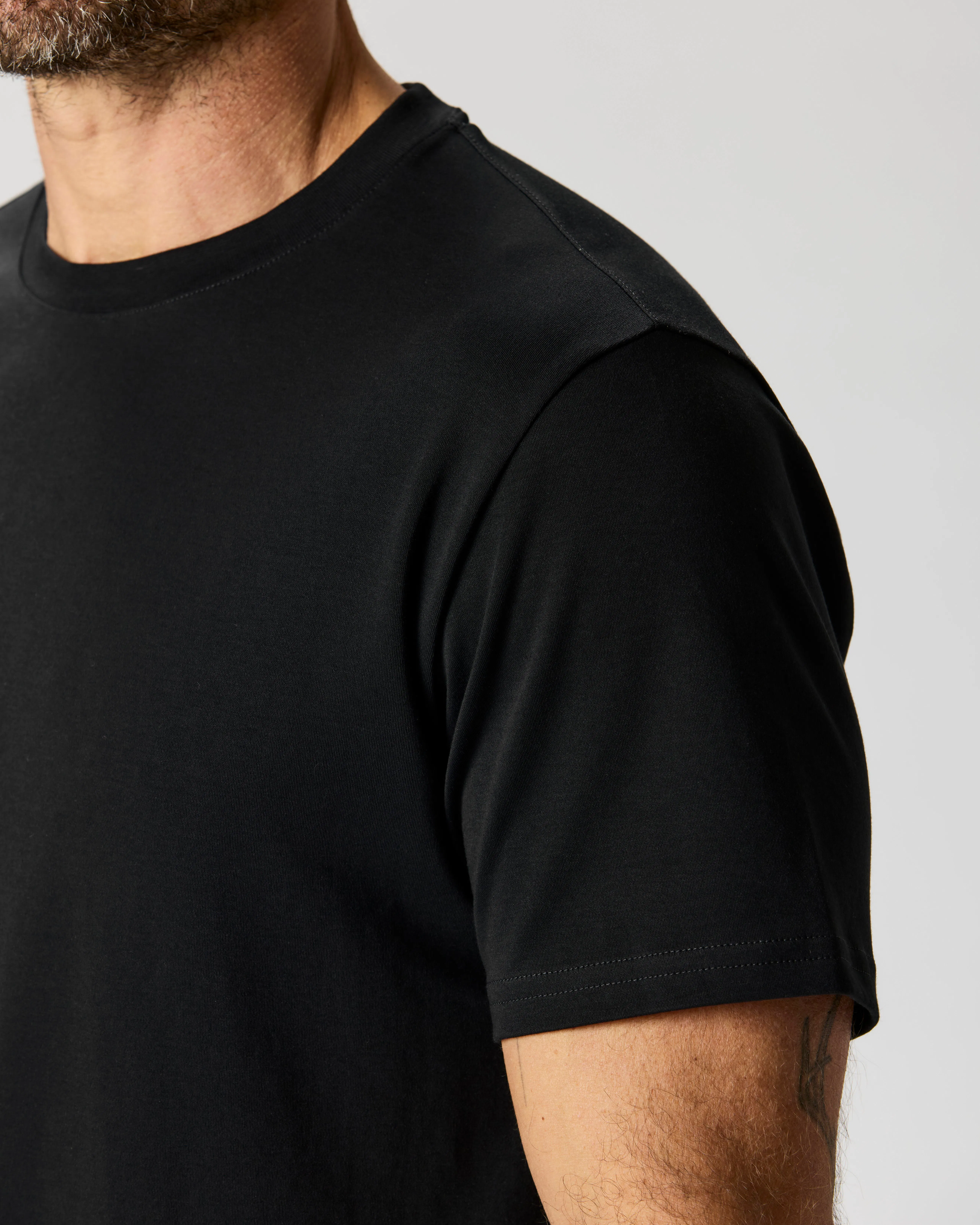Wills AloeKnit T-Shirt - Black | T-Shirts | Huckberry