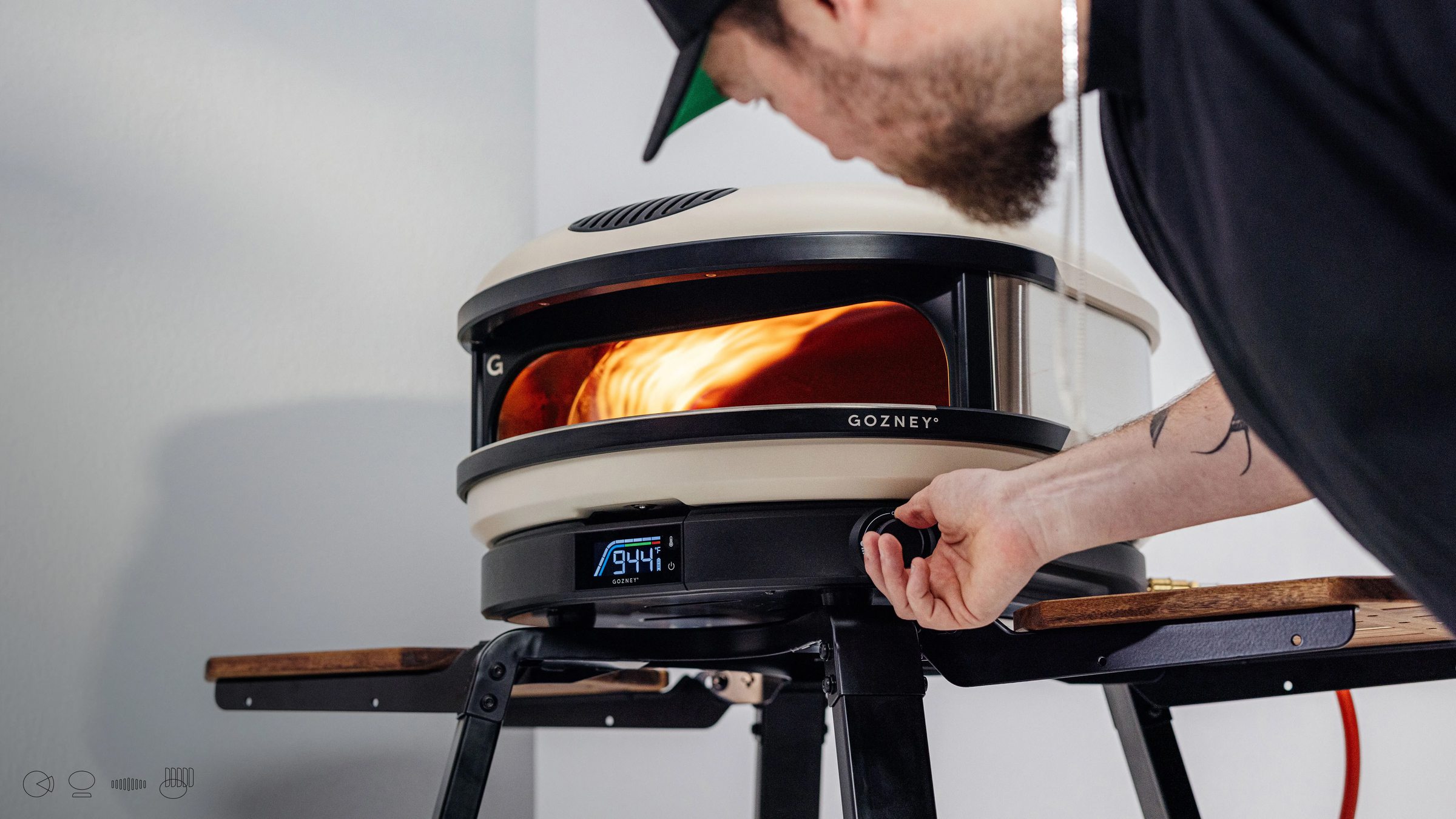 アキナイ Gozney Arc XL | Countertop Propane Pizza Oven | Gozney US