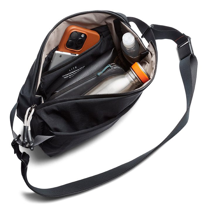 バッグ Bellroy Lite Sling Black Lite Belt Bag | Versatile Crossbody Bumbag, Fanny Pack