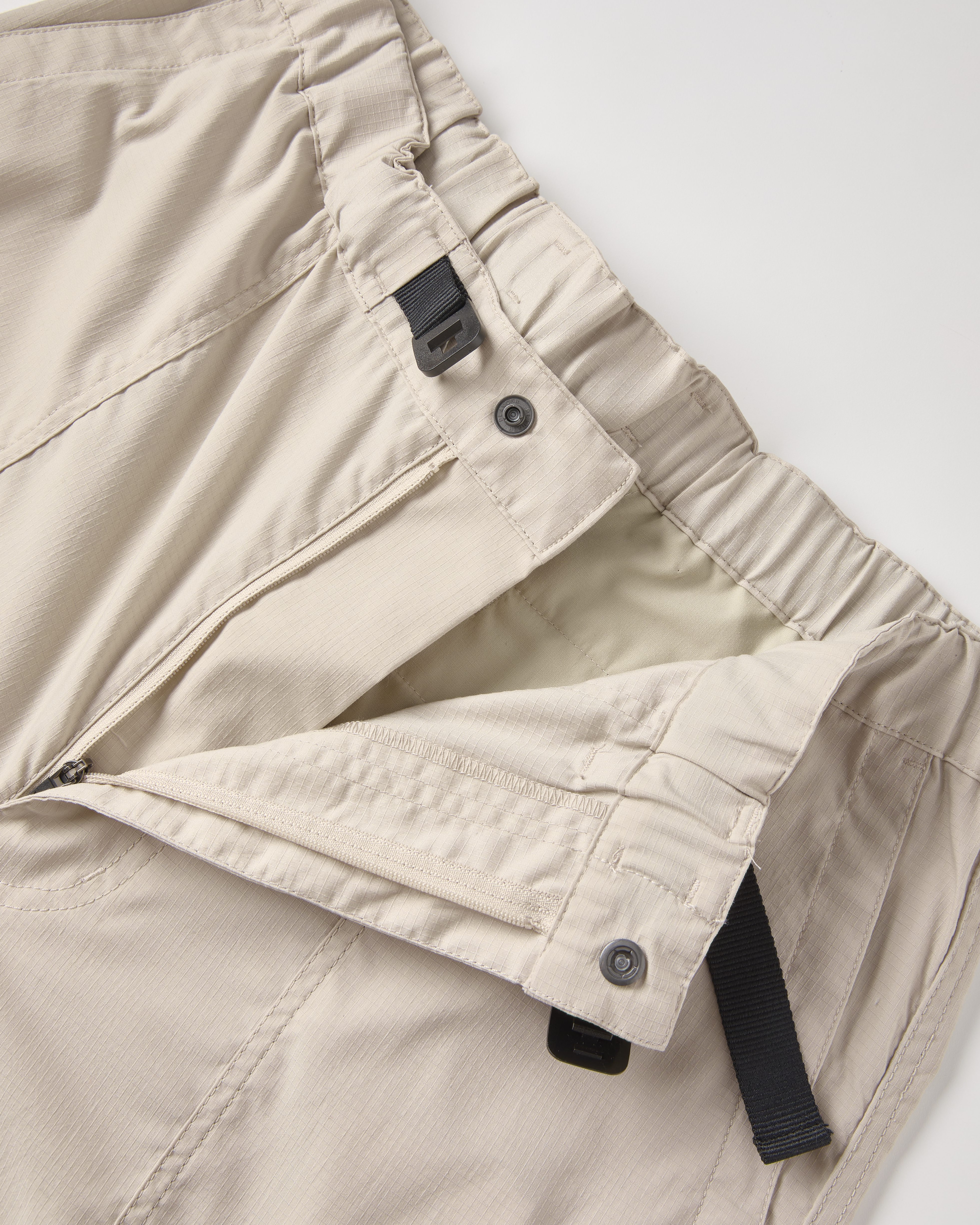 NANGA Ripstop Field Pant - White | Active Pants & Joggers