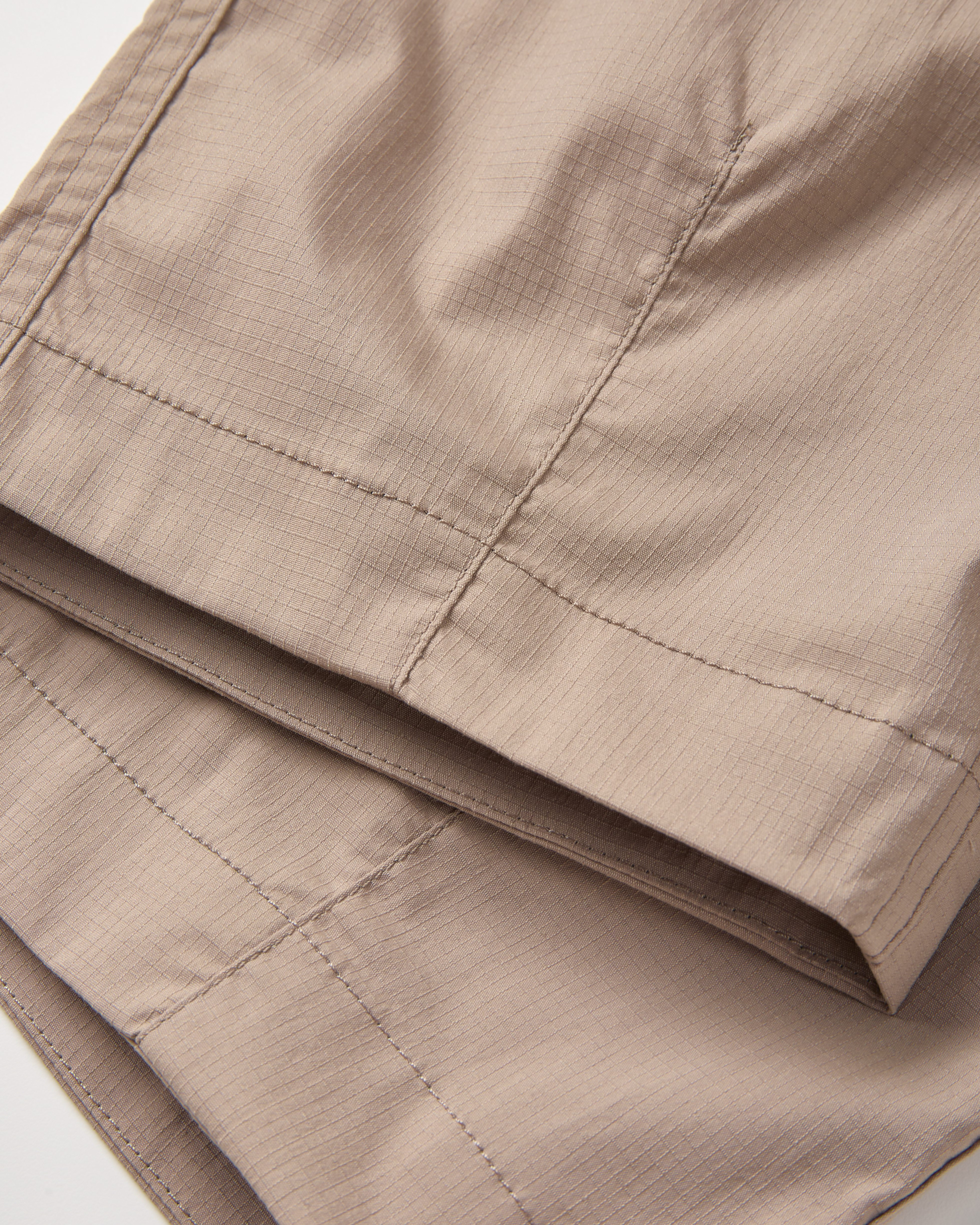 新品NANGA Hinoc Ripstop Field Cargo Pant81 Hinoc Ripstop Field Cargo Pants in Brown ~ Windthrow