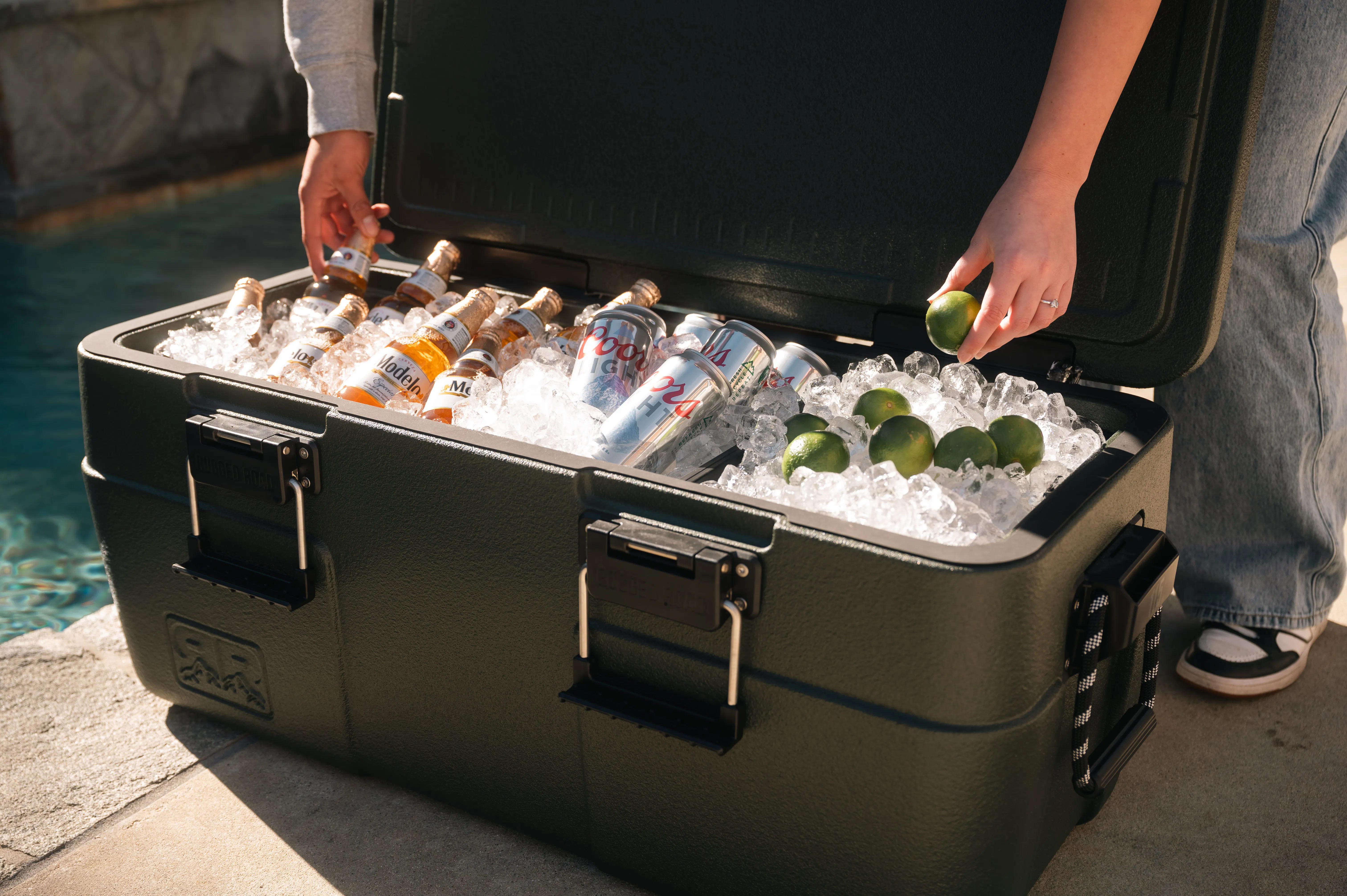 Rugged Road Outdoors Cooler - Thumbnail 3