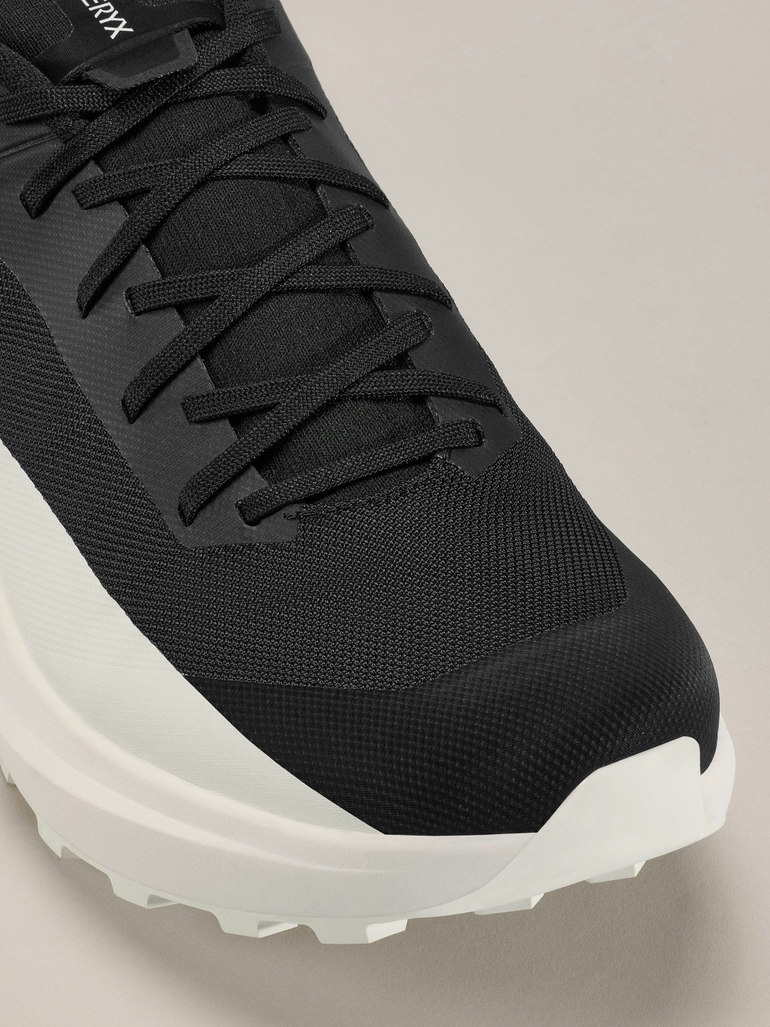 Arc'teryx Norvan LD 4 Sneaker - Black/Arctic Silk | Trail Sneakers