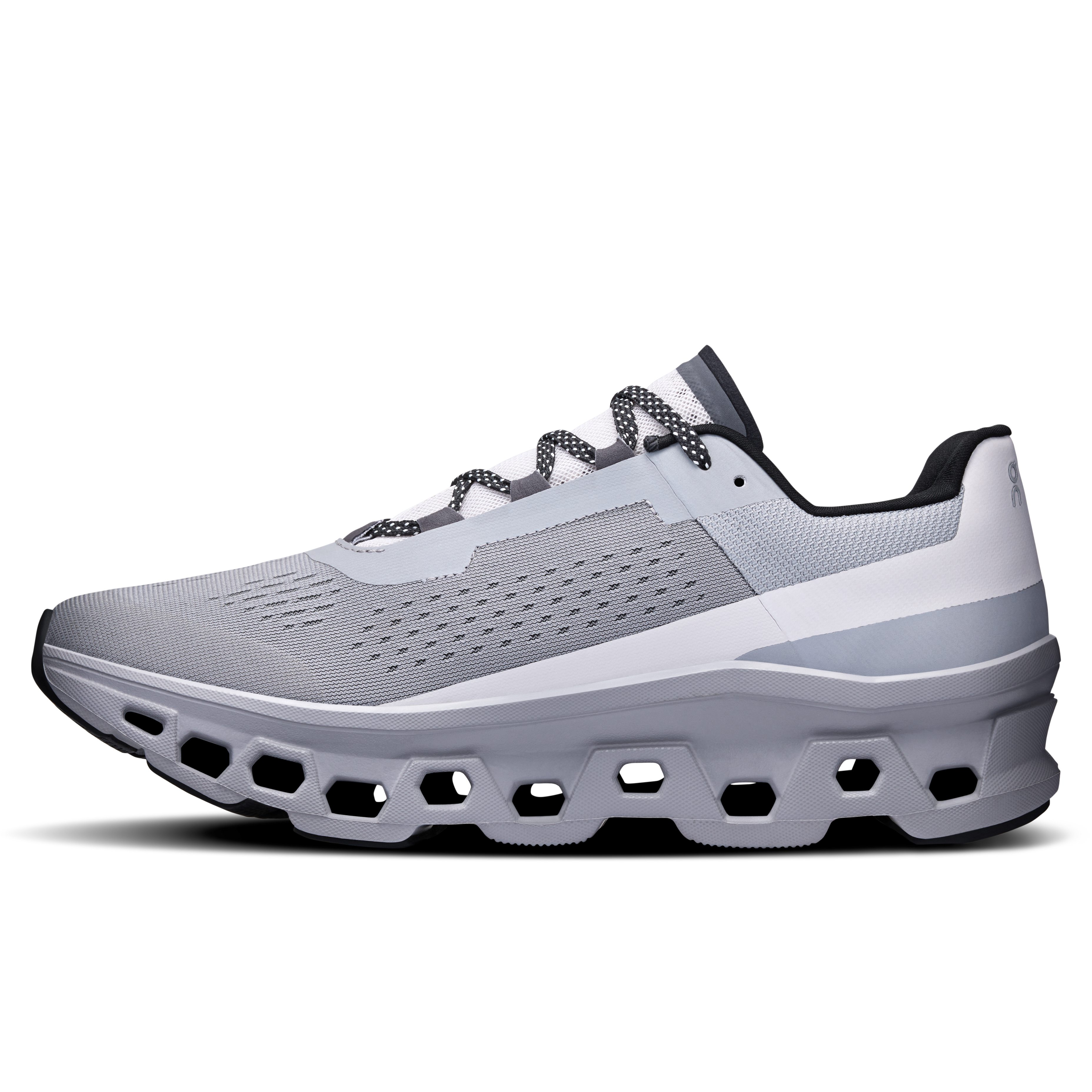 モッキンバード On Cloudmonster Sneaker - Alloy/Silver | Performance