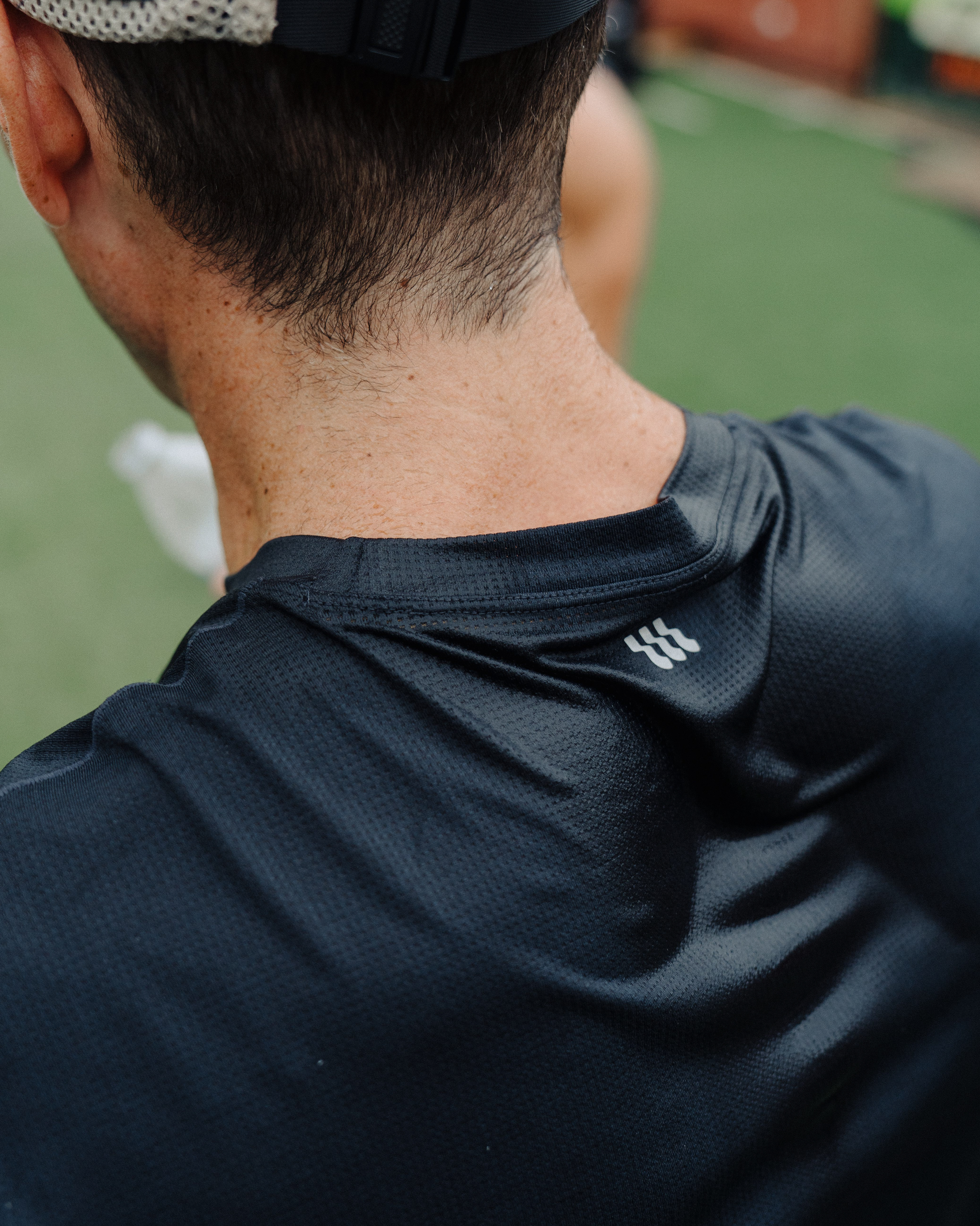 Wellen Perforated Short Sleeve T-Shirt - Onyx Black | Active