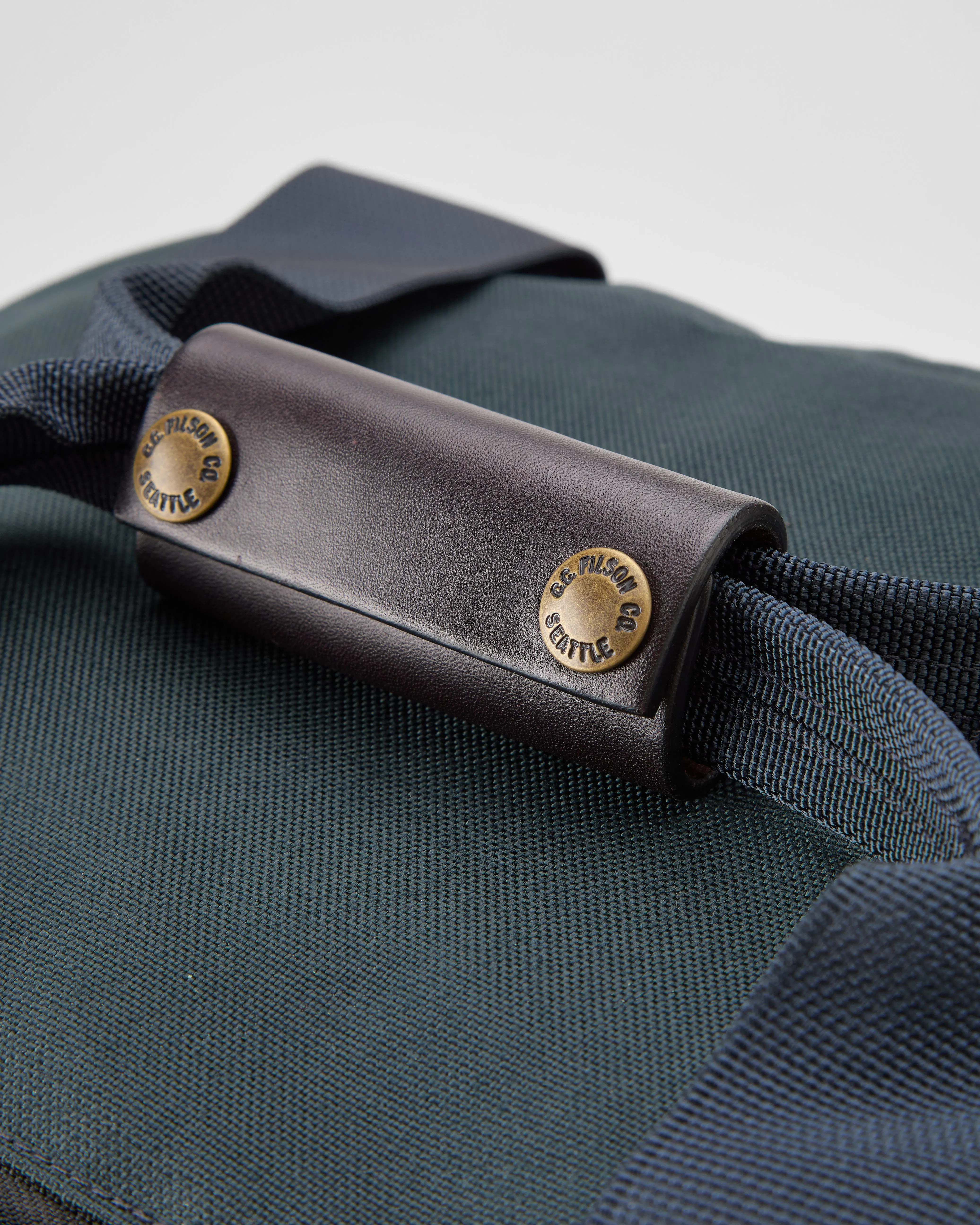 Filson Dryden Duffel Pack Hybrid Exclusive - 46L - Navy Blazer