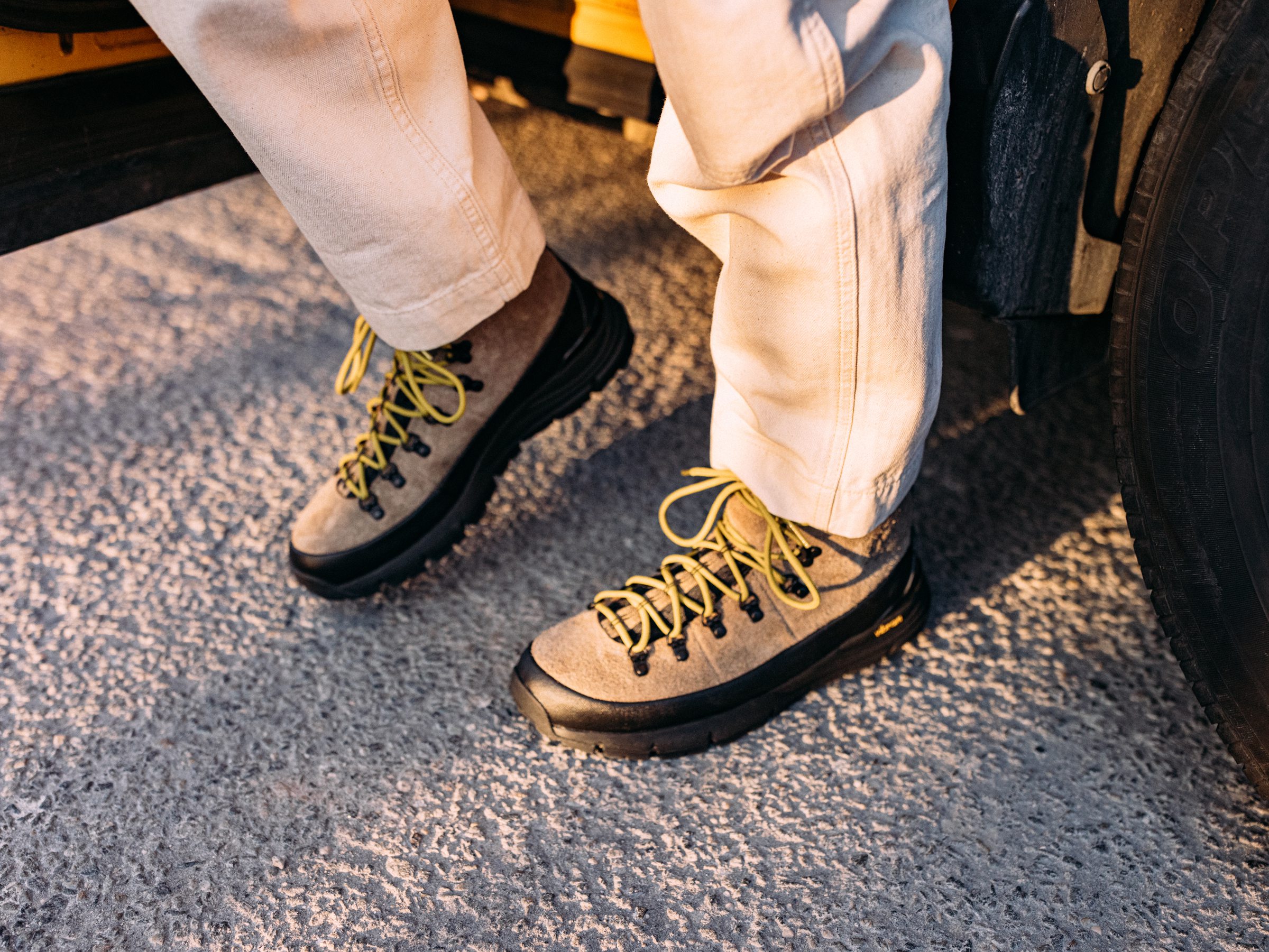 Danner Mountain 600 ID GTX - Gray Moss | Hiking Boots | Huckberry