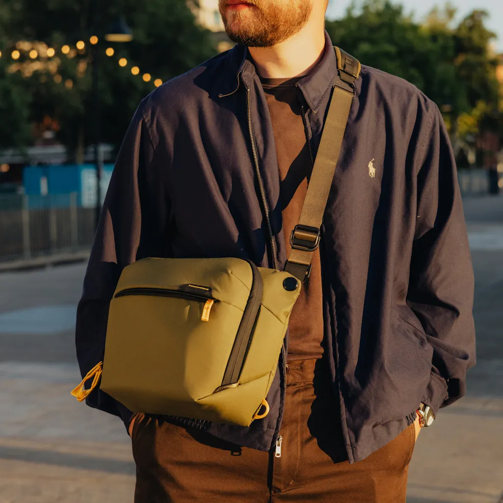 V2 6L Sling Everyday Design Peak 6L Sling Everyday Design Peak その他 – LAPLANTE Photo その他