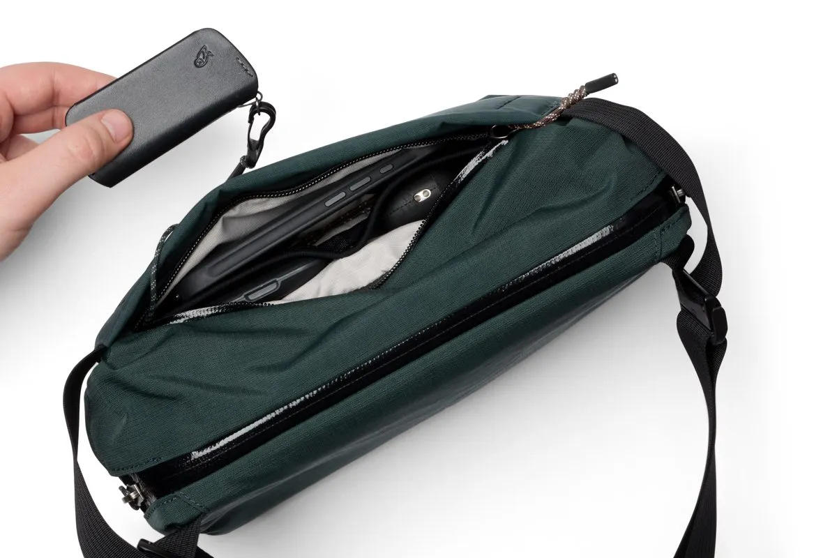 Bellroy Venture Ready Sling 6L - Deep Ocean | Hip Packs & Slings