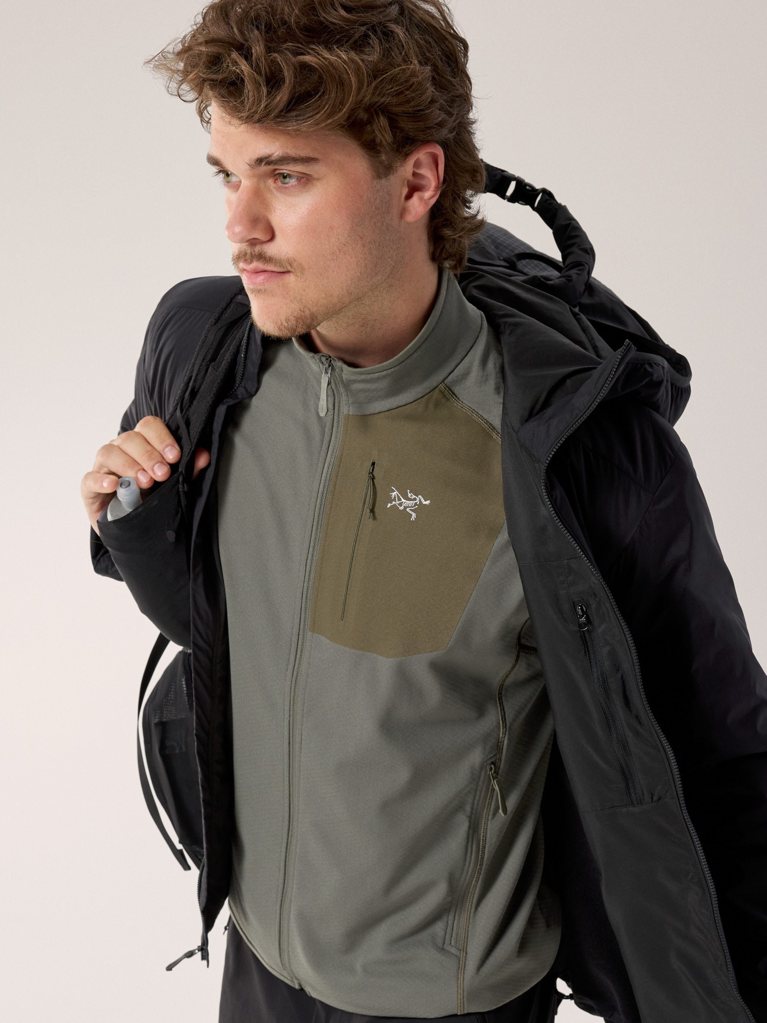 ARC'TERYX atom ar hoody アトム AR 黒 2530 Arc'teryx Men's Atom Hoody