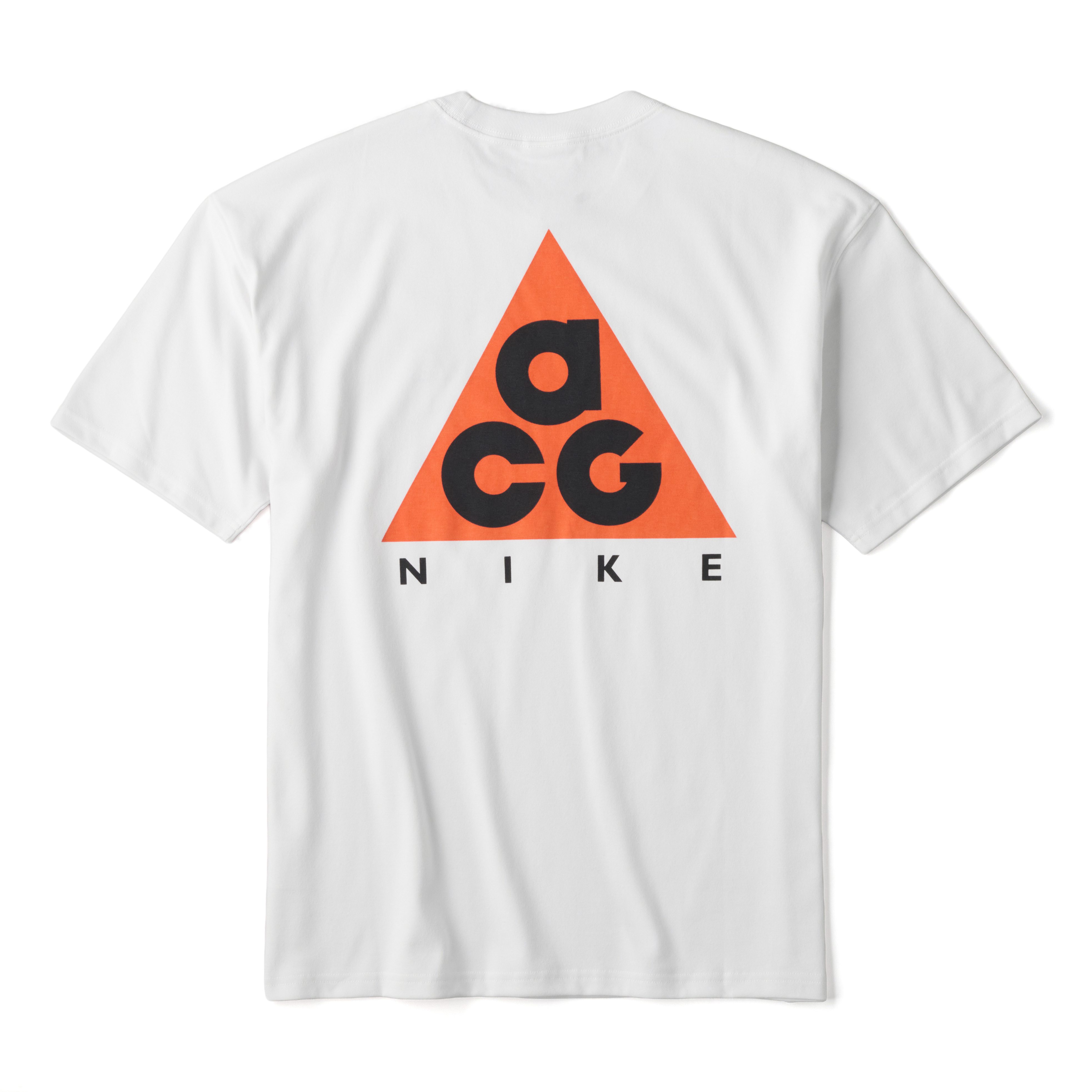 nike acg graphic t shirt