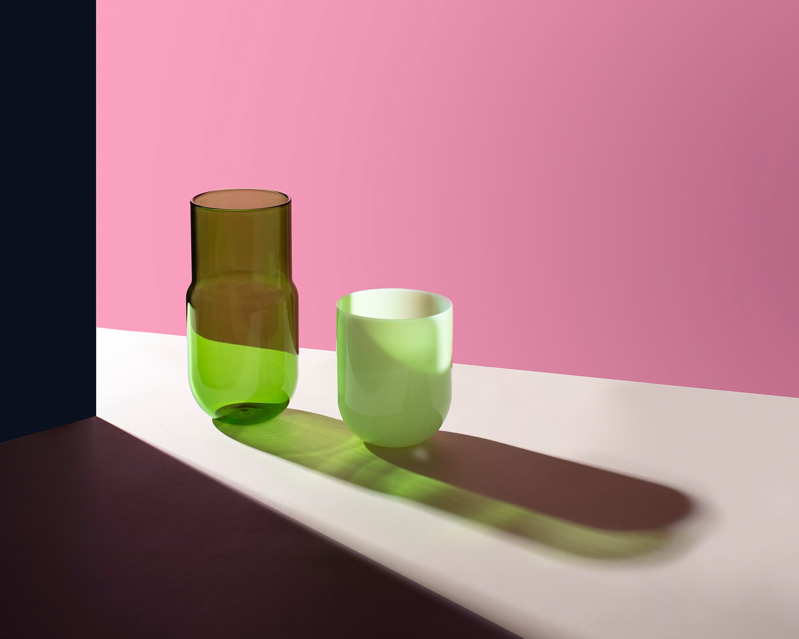 Happi Pill Carafe & Cup - Thumbnail 3