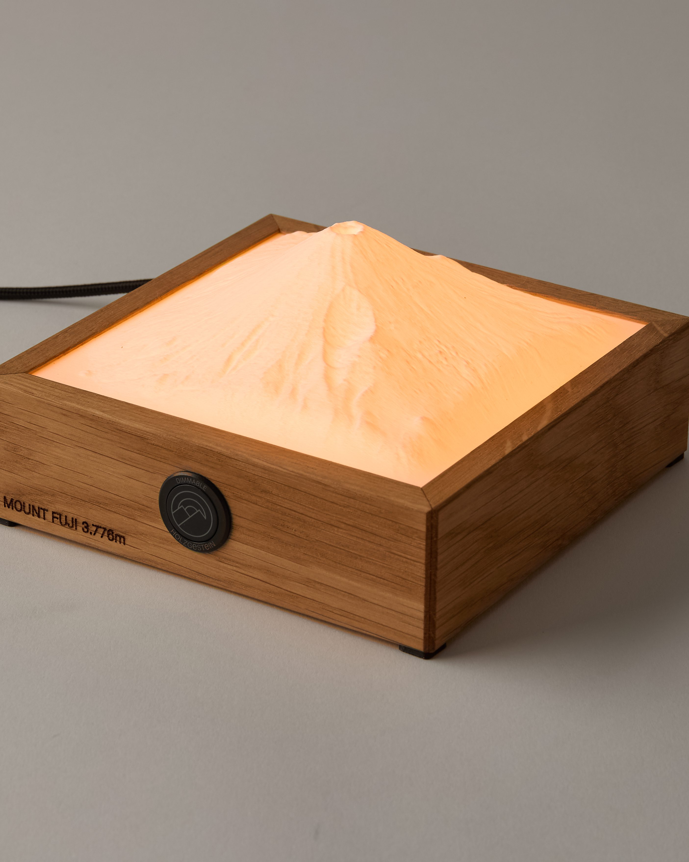 Holzgestein 3D-Printed Mountain Relief Lamp - Mount Fuji