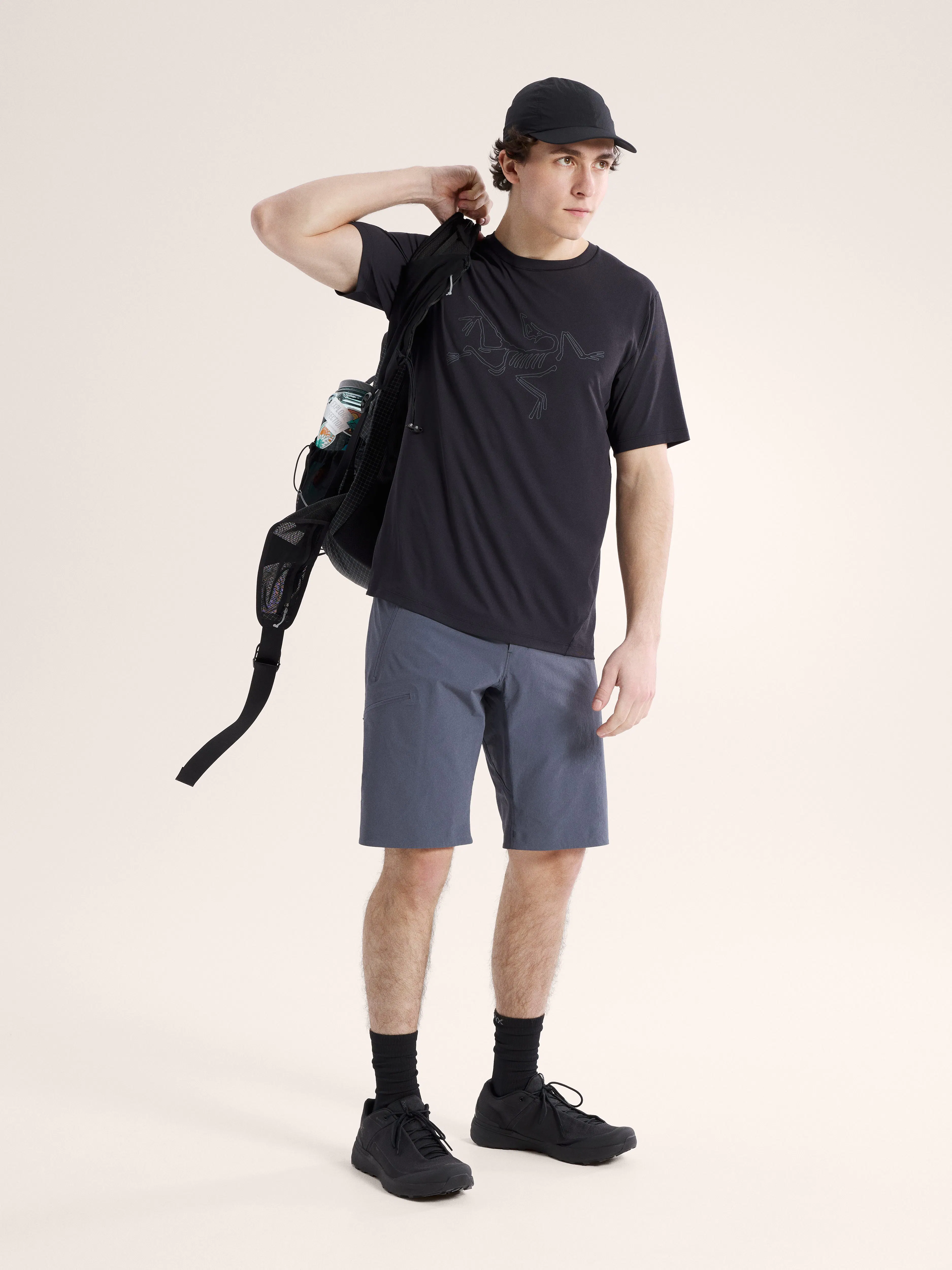 ARC'TERYX CORMAC SHORT PANTS S ブラック Arc'teryx Cormac Active Performance T-Shirt - Black | Active Tops