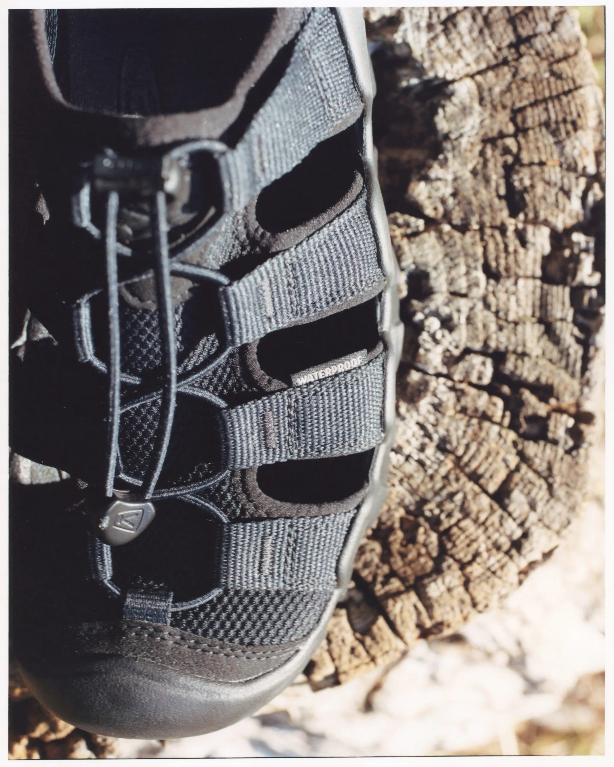 KEEN KEEN x Snow Peak Hyperport H2 - Triple Black | Sandals