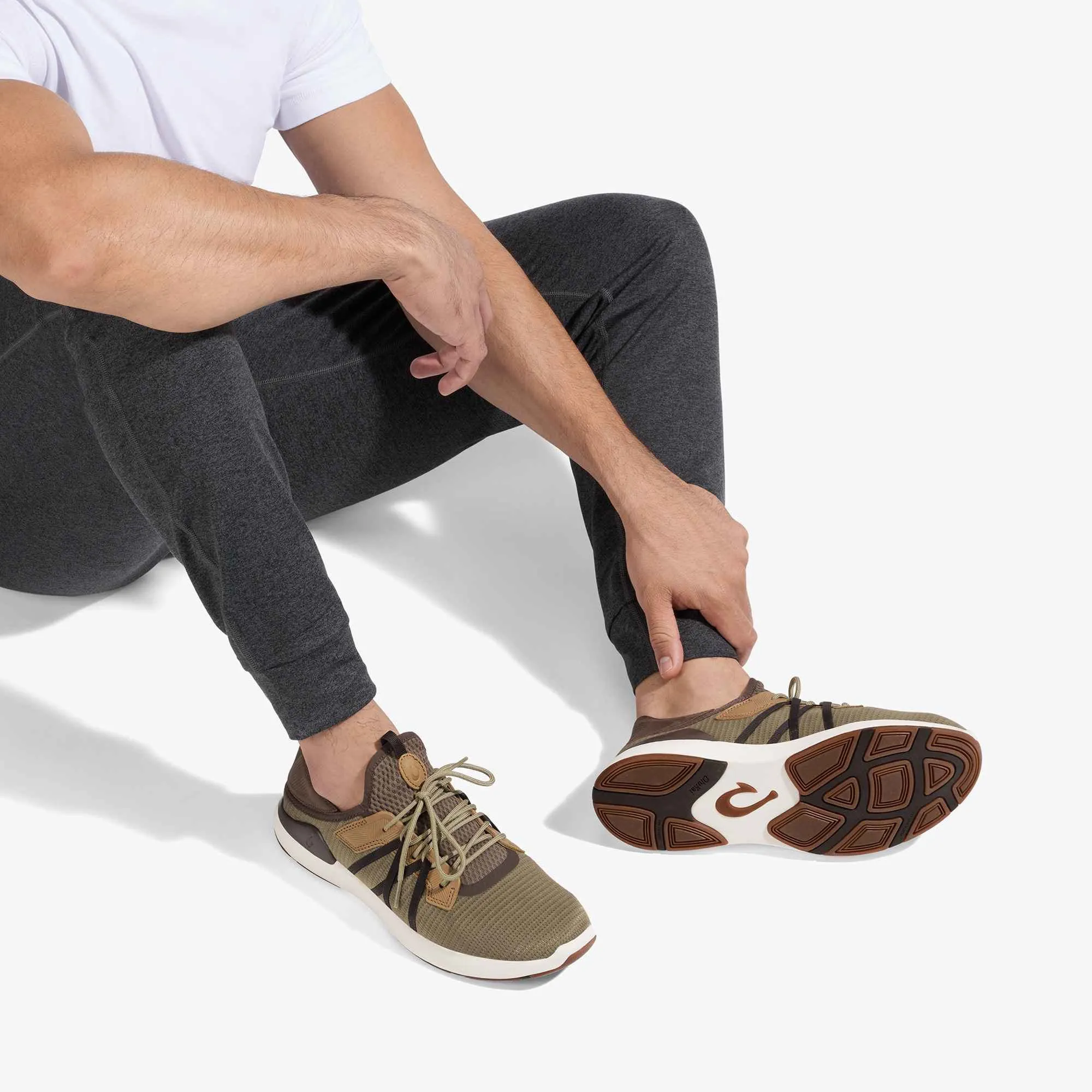 OluKai Mio Li Sneaker - Mustang/Dark Java | Casual Sneakers