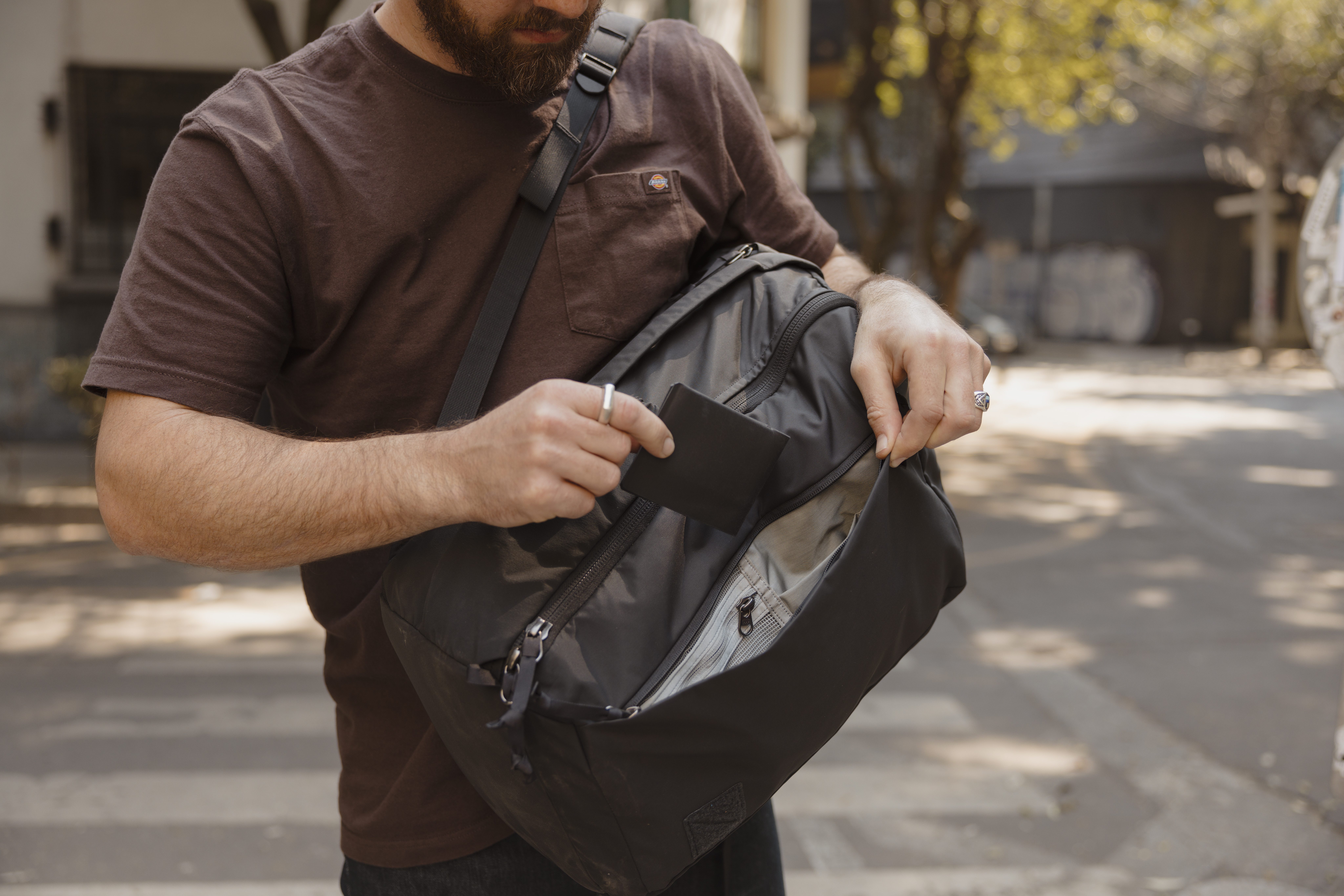 EVERGOODS Civic Travel Bag - 26L - Solution Dyed Black | Backpacks