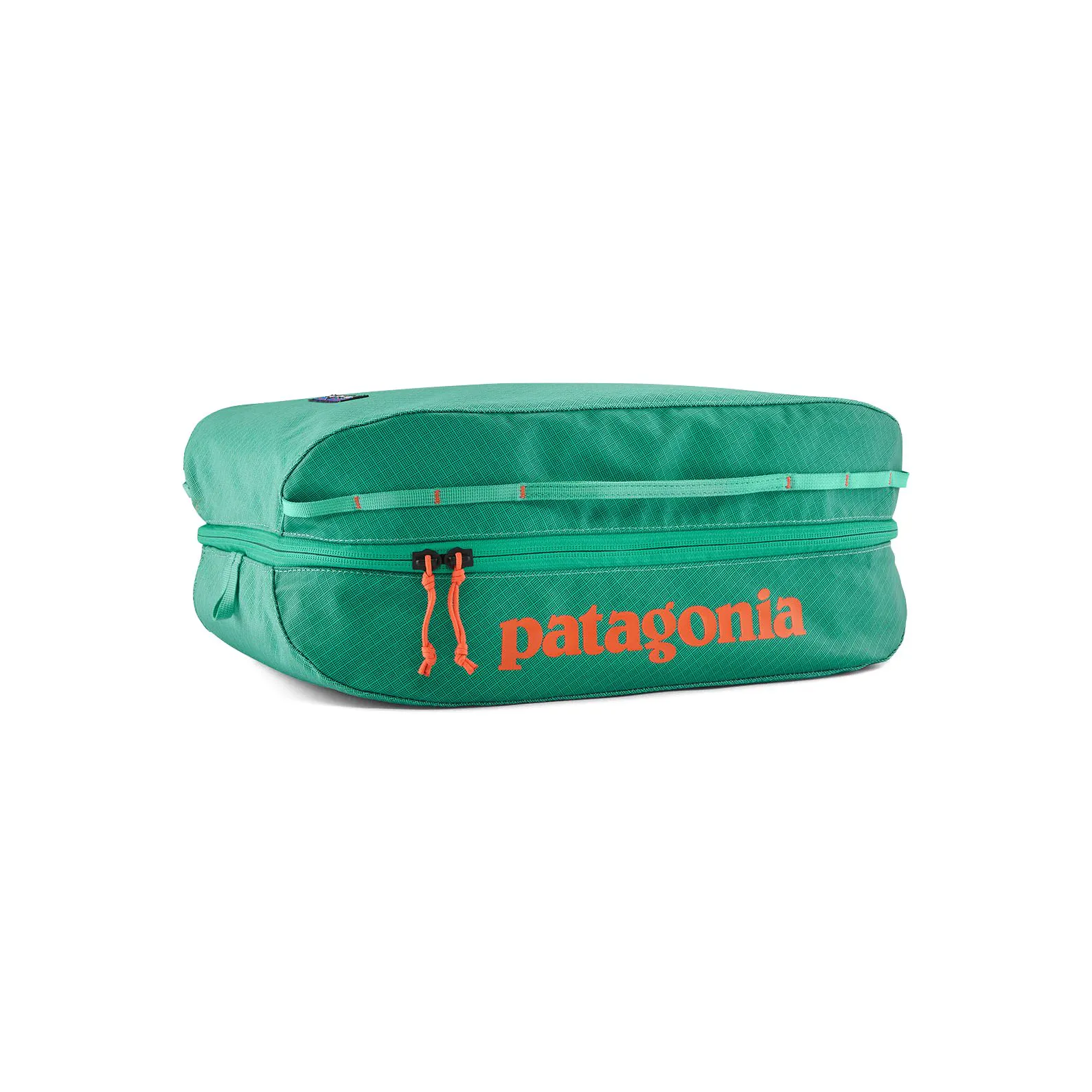 black hole cube medium patagonia Burly recycled polyester ripstop with a matte Patagonia Black Hole Cube -