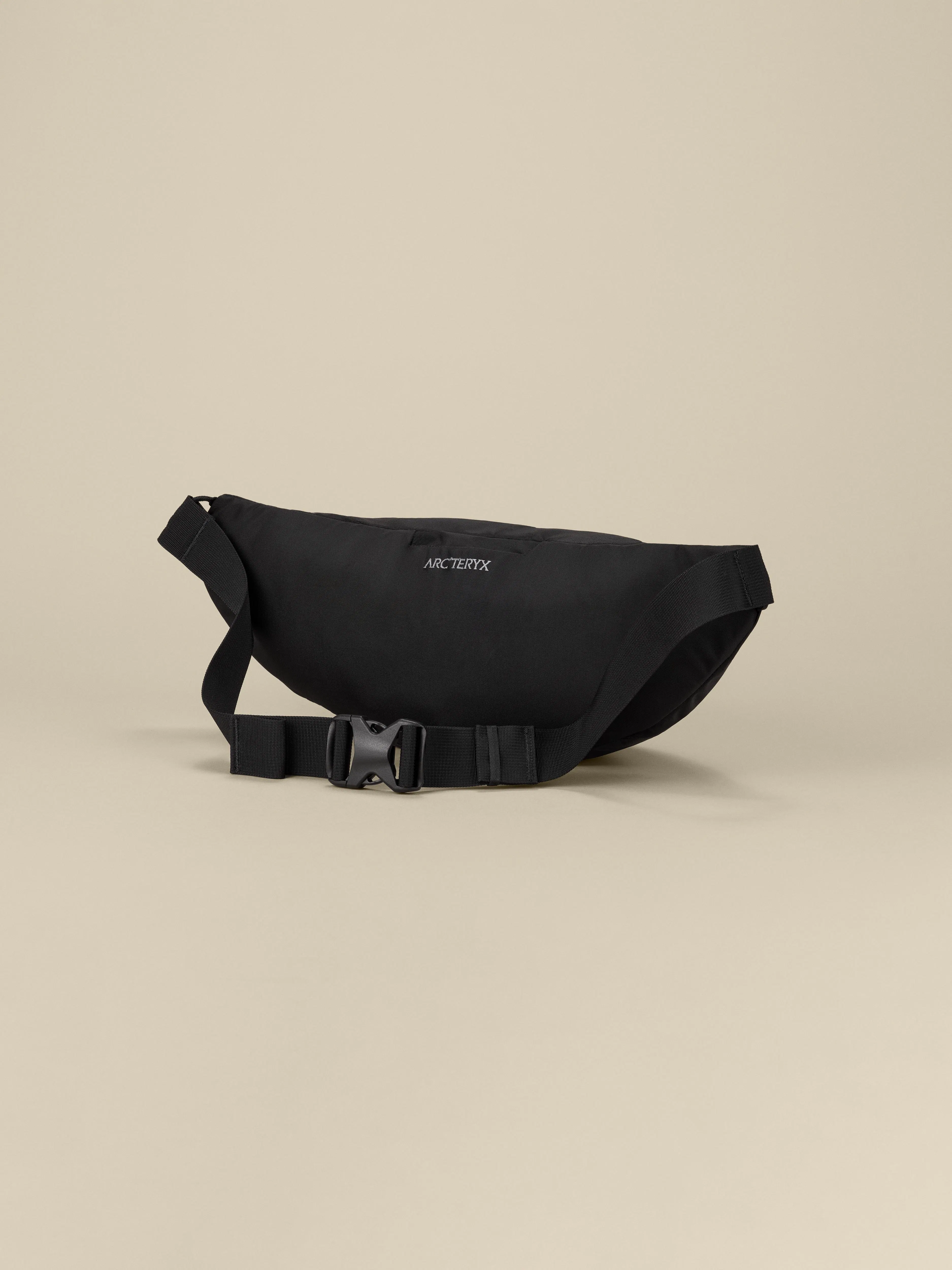 Arc'teryx Axios 4 Crossbody - Black | Hip Packs & Slings | Huckberry