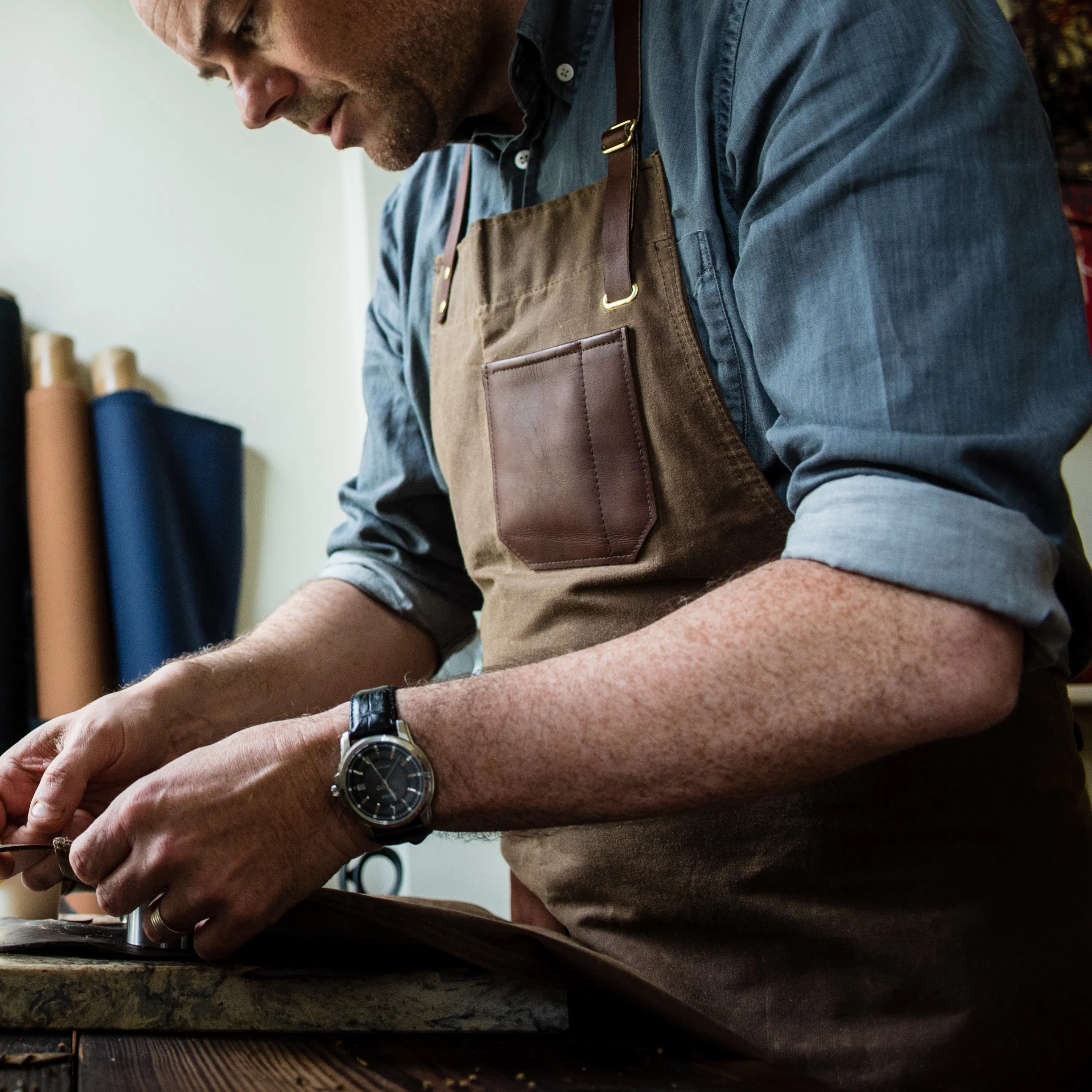 Jones of Boerum Hill Workwear Workman Bib Apron - Field Tan Waxed