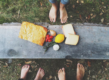 Tile lunch header