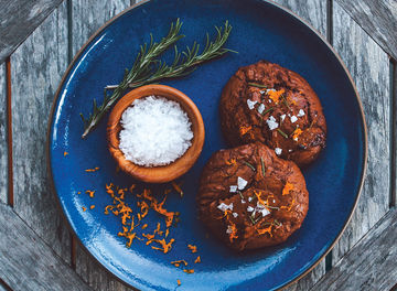 Tile huckberry provisions zesty chocolate cookies header 2.0