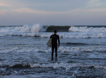 Tile huckberry cold water surfing bryson malone header