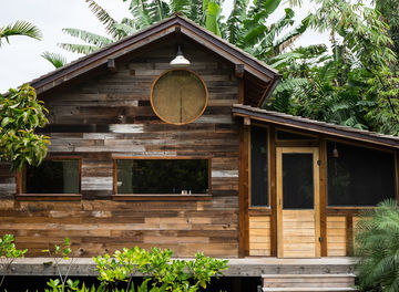 Tile huckberry indoek hawaii surf shack header