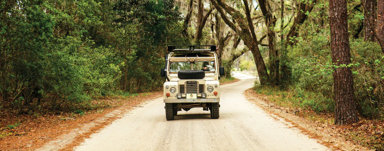 Featured vintage 4x4 banner photo