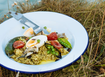 Tile open fire smoked mackerel kedgeree banner