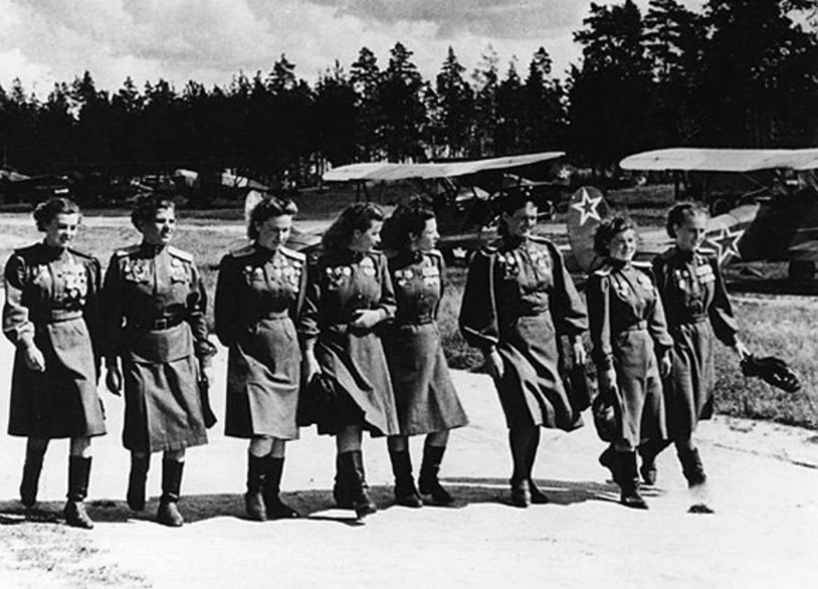  NIGHT WITCHES Huckberry